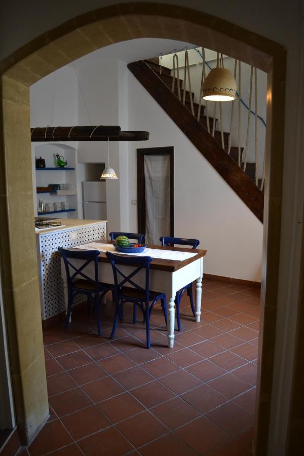Upstairs - Lazy Terrace Villa Lecce Dış mekan fotoğraf